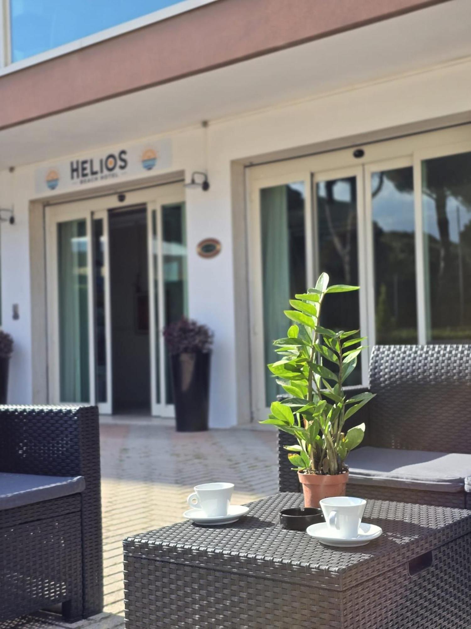 Hotel Helios Beach 米兰马瑞提那 外观 照片