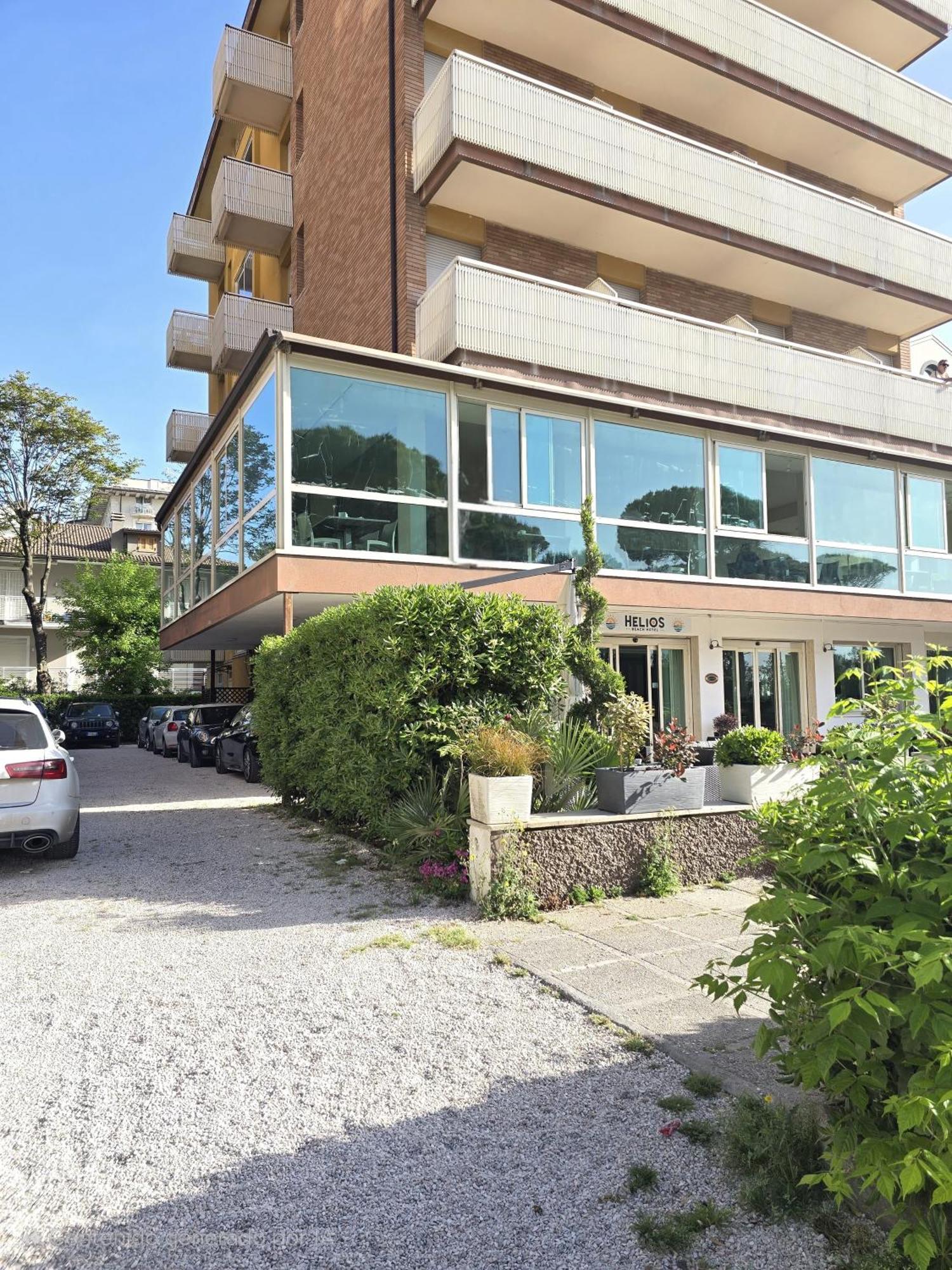 Hotel Helios Beach 米兰马瑞提那 外观 照片